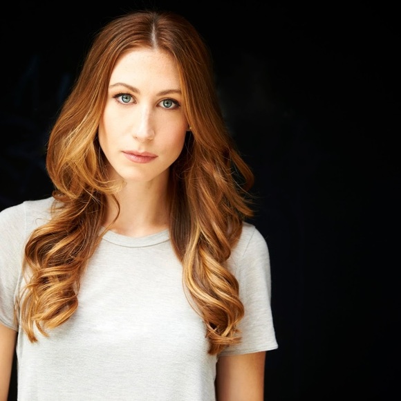 Meet your Posher, Katy - Picture 1 of 1